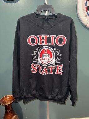 Gildan Black Ohio State Buckeyes Crewneck with Red & White Graphics